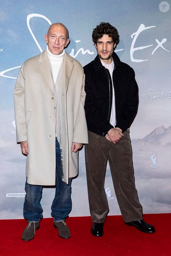 Vincent Cassel et Louis Garrel lors de la première du film "Saint-Ex" au cinéma Pathé Wepler à Paris le 19 novembre 2024.

© Olivier Borde / Bestimage