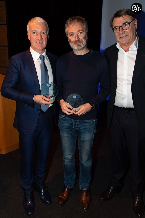 Bris Rocher dit vouloir assurer la pérennité de l'entreprise familiale.

Didier Deschamps (lauréat du prix du Leadership 2018) et Bris Rocher (Lauréat du prix du Leadership catégorie Espoir) - Cérémonie de remise du 6ème prix du Leadership en partenariat avec Cadremploi, Le Figaro économie et Viadeo à Paris le 27 novembre 2018. © Pierre Perusseau/Bestimage no web Belgique et Suisse