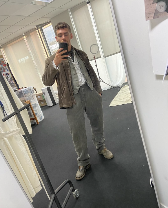 Luigi Kröner a cependant fini par trouver un nouvel équilibre plus tard en tant que comédien. "Petit à petit, j'ai eu la chance de pouvoir commencer à jouer et à ainsi me rendre compte que ça me nourrissait peut-être un peu plus. En tout cas, arrivé à un moment dans ma vie, le jeu me nourrissait plus que le sport."

Luigi Kröner sur Instagram