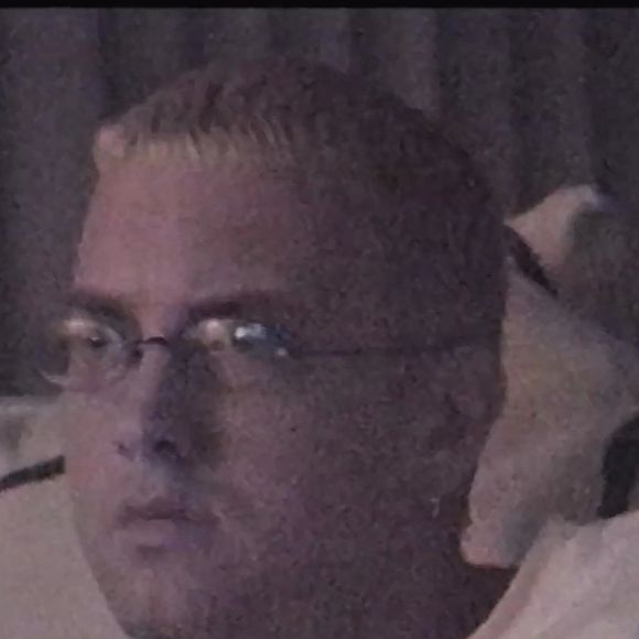 Capture du clip d'Eminem "Temporary" dans lequel il découvre la grossesse de sa fille. Photo par Backgrid UK/ Bestimage