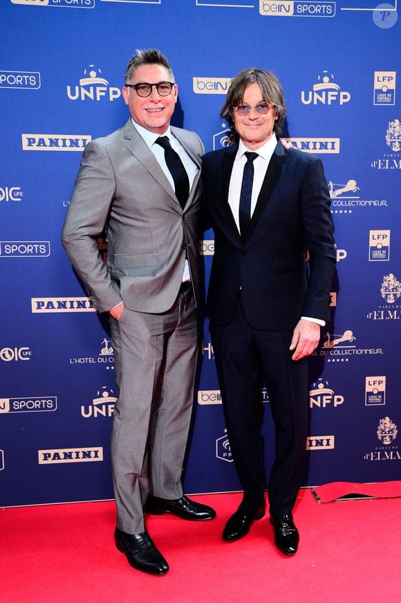 Christophe Josse et Daniel Bravo - Photocall de la 33ème édition des Trophées UNFP du Football au Pavillon Gabriel à Paris le 11 mai 2025.