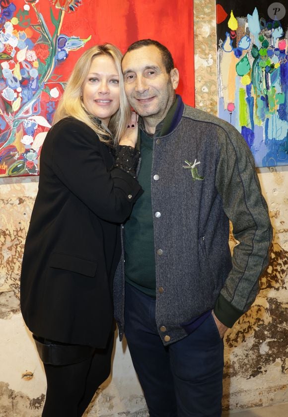 Exclusif - Caroline Faindt et son compagnon Zinedine Soualem - Vernissage de l'exposition de Caroline Faindt aux Espaces Guiffi à Paris le 9 décembre 2024. © Coadic Guirec/Bestimage