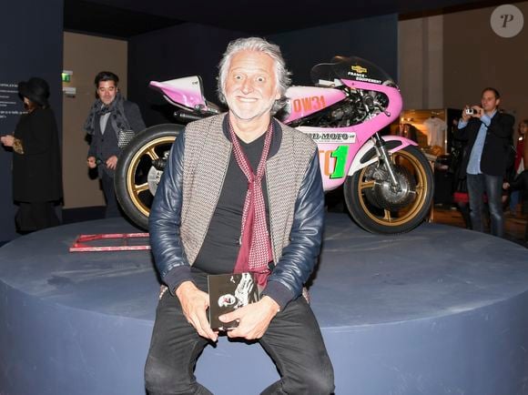 Il a tenté de faire reporter le procès
Gilbert Rozon - Vernissage presse de l'exposition "Coluche" à l'Hôtel de Ville de Paris le 5 octobre 2016. © Pierre Perusseau/Bestimage