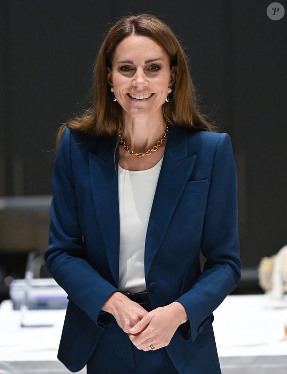 Catherine Kate Middleton, princesse de Galles, est en visite à la V&A East Storehouse à Londres le 10 juin 2025

© Eddie Mulholland / Pool / Burton via Bestimage