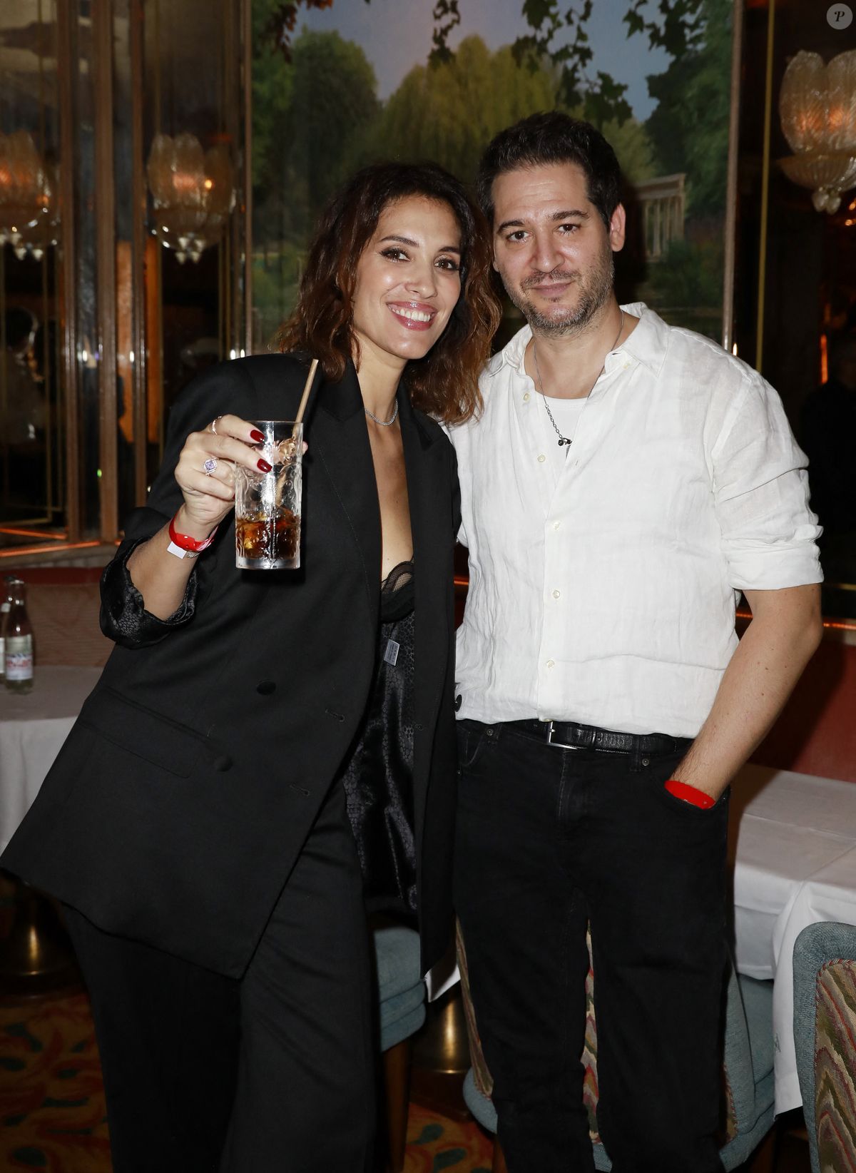 photo-exclusif-laurie-cholewa-et-david-cholewa-aux-jardins-du