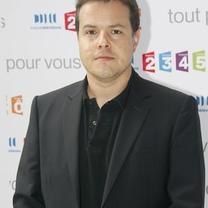 Nicolas Demorand à la conférence de presse du groupe France Télévisions, le 27 août 2009. © Alain Guizard / Bestimage