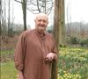 Jean-Pierre Coffe s'est éteint il y a une décennie déjà, à l'âge de 78 ans. Et son héritage perdure grâce à la main verte de son ancien compagnon...

Jean-Pierre Coffe pose chez lui près de Châteaudun, France. Crédit Jean-Jacques Datchary/Abaca