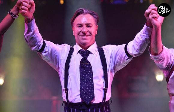 Roberto Alagna (Al Capone) en représentation lors de la générale de la comédie musicale "Al Capone" aux Folies Bergère à Paris le 9 février 2023. © Veeren / B. Rindoff / Bestimage