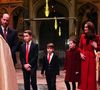 Début avril, Kate, William et les enfants étaient de retour à Courchevel
Le prince William, prince de Galles, le prince George de Galles, la princesse Charlotte de Galles, le prince Louis de Galles et Catherine (Kate) Middleton, princesse de Galles - La famille royale d'Angleterre assiste à la messe "Together At Christmas Carol" à l'abbaye de Westminster à Londres, Royaume-Uni Julien Burton / Bestimage