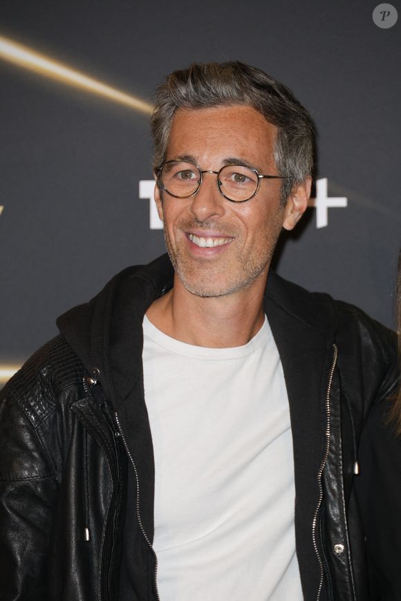 Le producteur a confié que c’est la mère de ses filles qui a pris la décision du prénom de son chien, mais aussi de leurs deux enfants.

Michael Goldman - Photocall de la soirée de lancement de la 13ème saison de la "Star Academy" au cinéma Le Grand Rex à Paris. La Star Academy 2025 sera diffusée à partir du 18 octobre 2025 sur TF1.
© Guirec Coadic/Bestimage