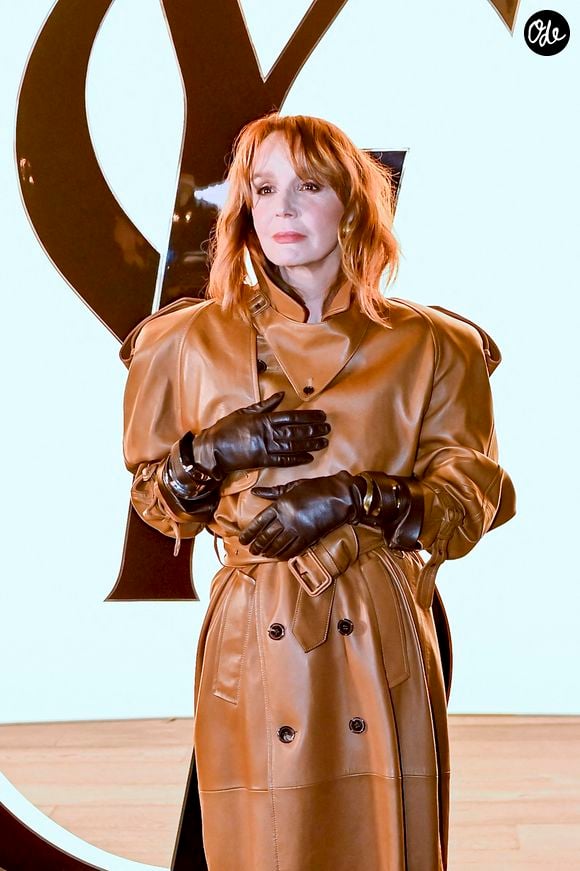 Philippine Leroy-Beaulieu au photocall du défilé Saint Laurent collection femme automne/hiver 2024-2025 lors de la fashion week à Paris (PFW) le 27 février 2024.

© Olivier Borde / Bestimage