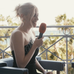 EXCLU Pixie Lott raconte sa première montée des marches du Festival de Cannes, au bras de son mari Oliver