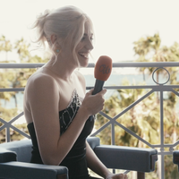 EXCLU Pixie Lott raconte sa première montée des marches du Festival de Cannes, au bras de son mari Oliver