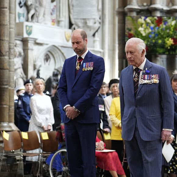 La famille royale britannique et les personnalités assistent à un service d'action de grâce à l'abbaye de Westminster à Londres, à l'occasion du 80ème anniversaire du jour de la Victoire en Europe (VE Day), le 8 mai 2025. Mirrorpix / Bestimage