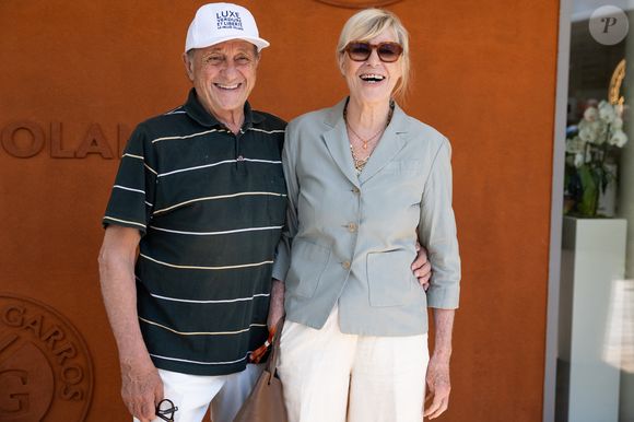 Chantal Ladesou et son mari Michel Ansault au village lors des Internationaux de France de Tennis de Roland Garros 2026. Paris, le 1er juin 2026. © Jacovides / Moreau / Bestimage