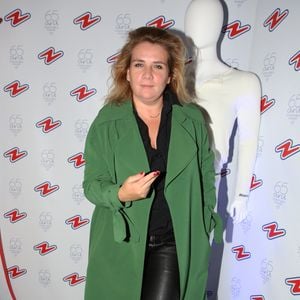 La sœur de l'actrice a réagi en l'accusant de violences physiques et psychologique dans un message posté sur les réseaux sociaux

Marie-Amélie Seigner - Soirée "Tricolore Party" pour célébrer le 65ème anniversaire du Thermolactyl de Damart à la Maison Molière à Paris le 13 septembre 2018. © Denis Guignebourg/Bestimage