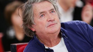 Olivier de Kersauson de nouveau pris en charge à 81 ans, plusieurs années après la première fois : il se soigne à plus de 450km de Paris