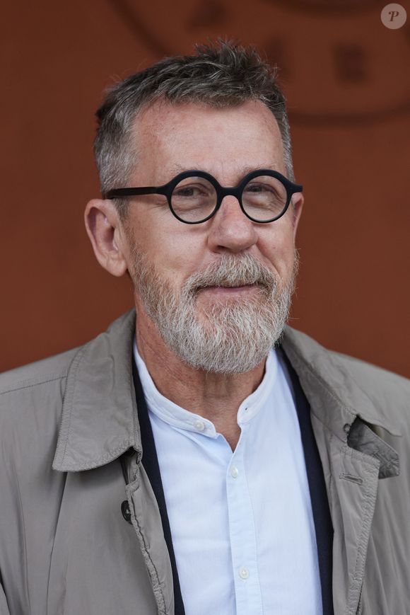 Jamy Gourmaud est entré dans la vie des Français il y a de ça bientôt 31 ans. 

Jamy Gourmaud au village lors des Internationaux de France de tennis de Roland Garros, à Paris© Jacovides-Moreau/Bestimage