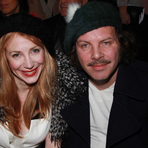 Julie Depardieu a évoqué sa première rencontre avec Philippe Katerine.

Julie Depardieu et Philippe Katerine arrivant au défilé de la collection printemps-été d'Etam qui s'est tenu aux Beaux-Arts de Paris, France. Photo par Denis Guignebourg/ABACAPRESS.COM ?