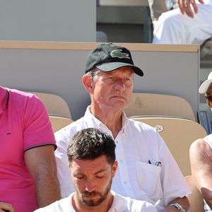 Thomas Pesquet et ses parents Benoit et Chantal Pesquet dans les tribunes lors des Internationaux de France Roland Garros 2023 le 28 mai 2023 à Paris, France. Photo Nasser Berzane/ABACAPRESS.COM