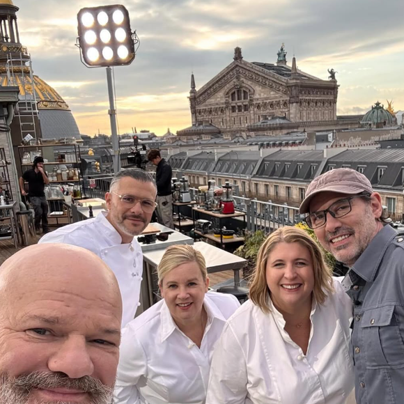 C'est en effet une marque
Philippe Etchebest, Hélène Darroze, Paul Pairet, Glenn Viel et Stéphanie Lequellec sur le tournage de "Top Chef"