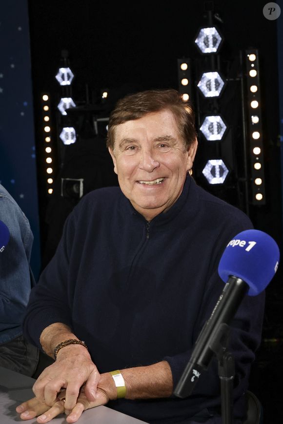 L’animateur, figure emblématique de la télévision française, a évoqué sa longue carrière et ses nombreuses émissions.

Jean-Pierre Foucault lors de la 500 ème de Culture et Média sur Europe 1 en présence de nombreux invités, à Paris, France, le 23 janvier 2026. © Jack Tribeca/Bestimage