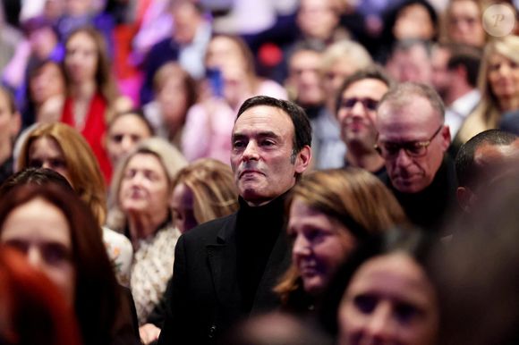 Exclusif - Anthony Delon lors de la soirée hommage Ciné-concert symphonique "Alain Delon, le dernier Samouraï" au palais des congrès à Paris le 8 novembre 2024 le jour de son anniversaire. Pour cette soirée, le chef d'orchestre Vahan Mardirossian a dirigé l'orchestre symphonique de Douai.

© Jacovides / Moreau / Bestimage