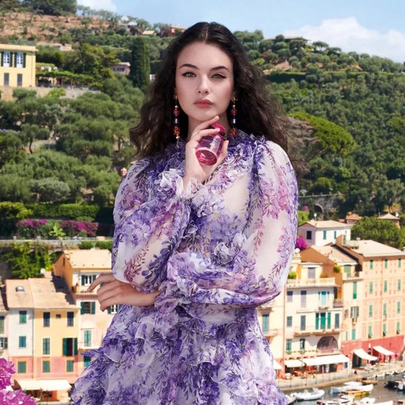 Deva Cassel, la fille de Monica Bellucci et Vincent Cassel, égérie de la campagne du parfum "Dolce Lily" de Dolce & Gabbana. Milan. Le 22 mai 2022. Dolce & Gabbana via Bestimage