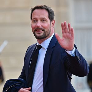 Depuis plusieurs années, Thomas Pesquet fait partie des personnalités préférées des Français.

Thomas Pesquet arrive au dîner d'état au palais de l'Elysée à Paris donné en l'honneur du roi et de la reine de Danemark.

© Christian Liewig / Bestimage