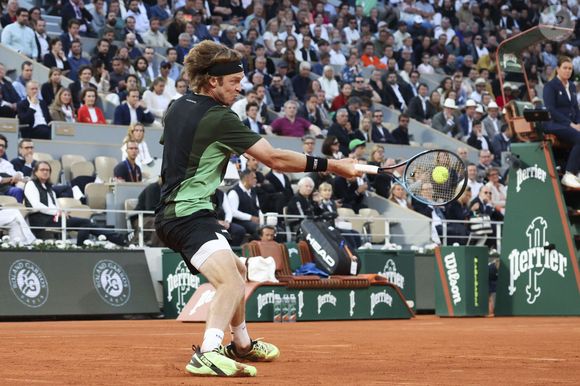 Match "Jannik Sinner - Andrey Rublev (6-1, 6-3, 6-4)" lors des Internationaux de France de Tennis de Roland Garros 2025. Paris, le 2 juin 2025.
© Michtof / PsnewZ / Bestimage
