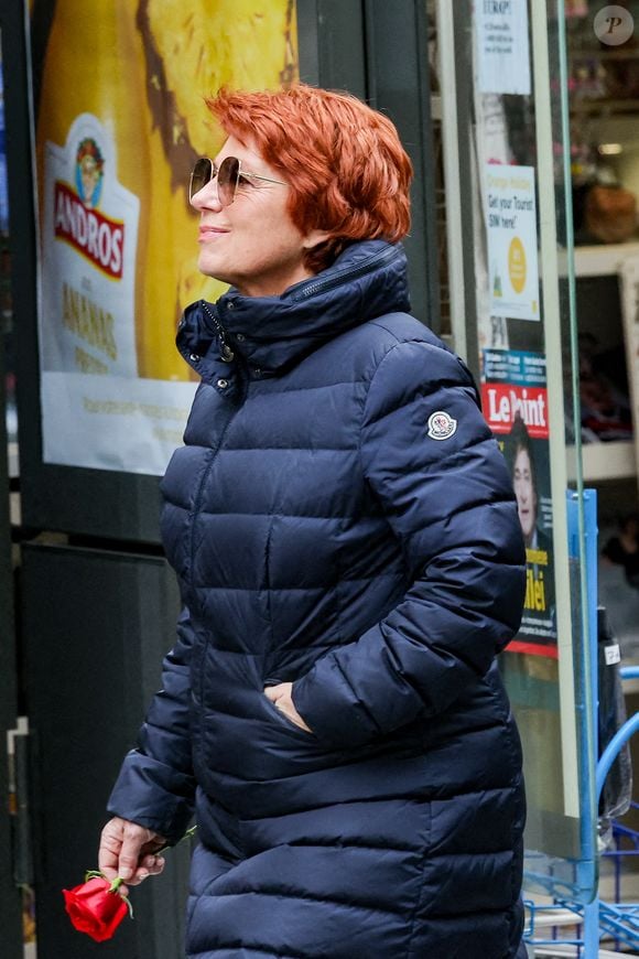 Véronique Genest et son mari Meyer Bokobza - Arrivées aux obsèques de C.Laborde en l’église Saint-Roch à Paris, le 6 février 2025. 
© Jacovides - Moreau / Bestimage