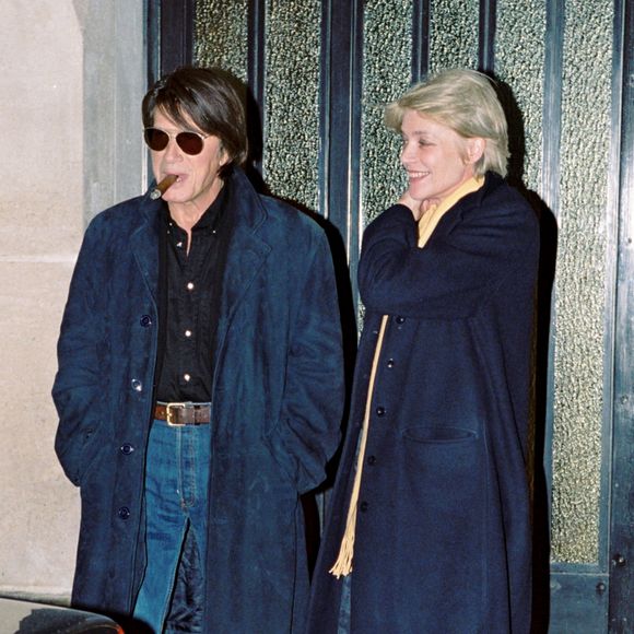 Françoise Hardy malmenée par Jacques Dutronc

Jacques Dutronc et Françoise Hardy lors du mariage de Michel Sardou avec Anne-Marie Périer
AGENCE / BESTIMAGE
