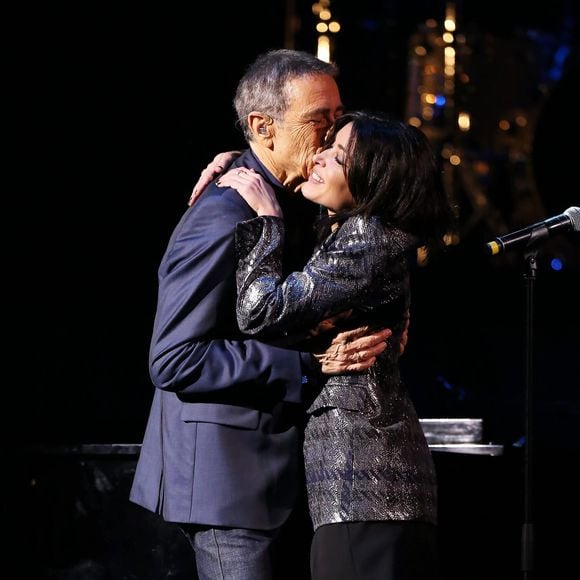 Alain Chamfort et Jenifer Bartoli - Alain Chamfort a donné un concert exceptionnel au grand Rex sur le theme "Elles et Lui" a paris le 30 janvier 2013. Tout au long de la soirée il a enchaine des duos avec plusieurs jeunes chanteuses.
DOMINIQUE JACOVIDES / BESTIMAGE