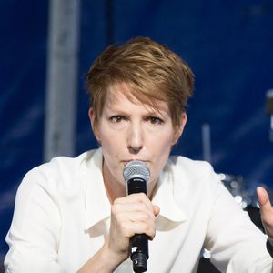 C'est Thierry Thuillier, patron du groupe TF1, qui a fait l'annonce tout en discrétion.

Natacha Polony - Echanges et débats lors de la Fête de l'humanité sur la Base 217 du Plessis-Pâte, Brétigny sur Orge le 10 septembre 2022.
MPP / Bestimage