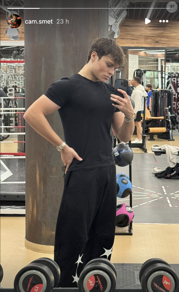 Sur Instagram, Cameron Hallyday a publié une photo de lui à la salle de sport