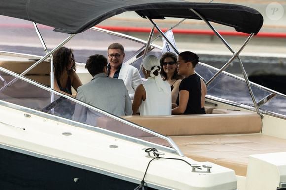 François Civil, Tina Kunakey, Adèle Exarchopoulos et Laetitia Casta arrivent au défilé de mode Jacquemus Cruise "La Casa" à la Casa Malaparte à Capri, Italie, le 10 juin 2024.

© Borde-Da Silva/Bestimage