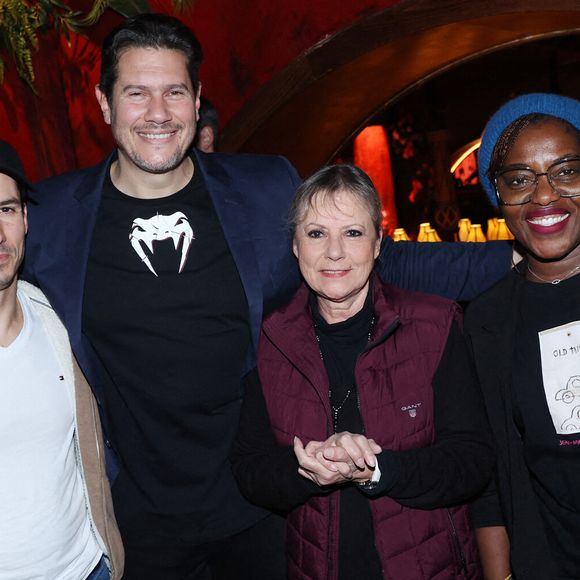 Jeremy Ferrari, Vincent Parisi, Dorothee et Claudia Tagbo assistent au lancement du livre de Vincent Parisi " 30 Minutes de Sport par jour pour tous " organisé par Five Eyes Production au Buddha Bar à Paris, France le 19 mars 2024 à Paris, France. Photo Jerome Domine/ABACAPRESS.COM