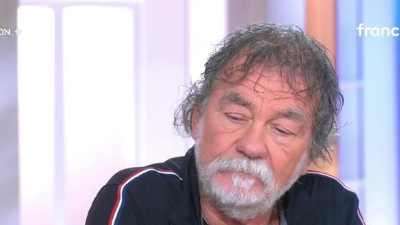 "Je sais que je ne l’aurais pas fait" : le facteur décisif qui aurait pu empêcher Olivier Marchal de basculer