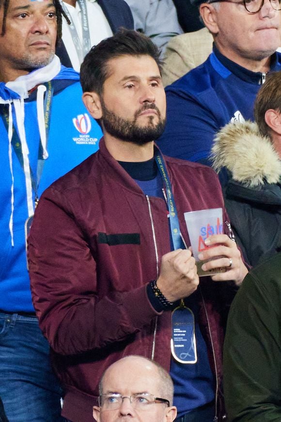 Alors qu'une enquête pour meurtre sur mineur a été ouverte, l'animateur Christophe Beaugrand est sorti du silence quant à cette affaire.


Christophe Beaugrand dans les tribunes de la coupe du Monde de Rugby France 2023 - Match de quart de finale "France-Afrique du Sud (28-29)" au Stade de France à Saint-Denis 15 octobre 2023. © Moreau-Jacovides/Bestimage