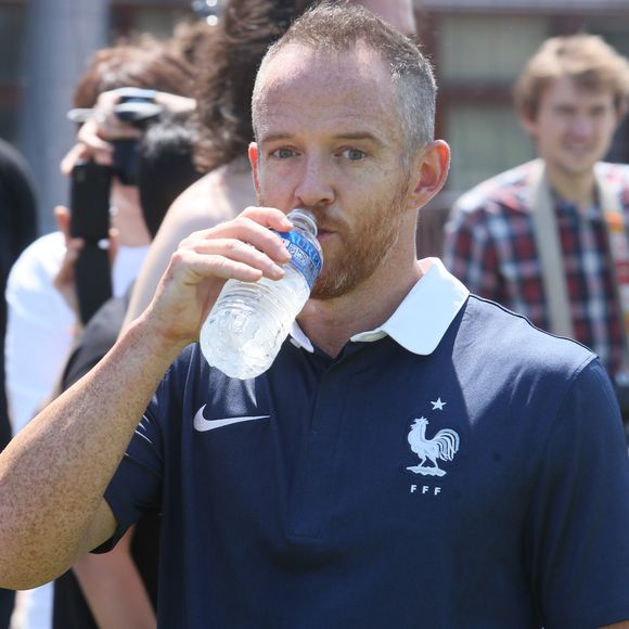 Dave Farrell - Le groupe Linkin Park rencontre ses fans lors d'un match de football au stade annexe du Stade de France à Saint-Denis le 11 juin 2014. Veeren -Christophe Clovis / Bestimage