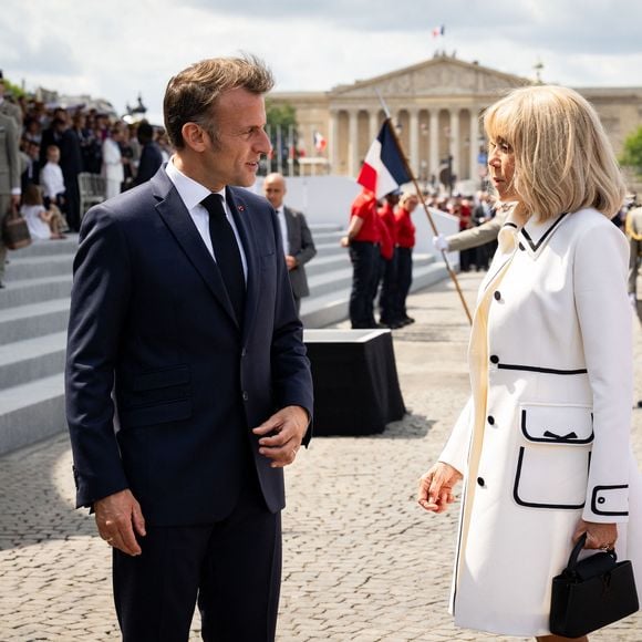 La cérémonie religieuse s’est tenue à 15h30 à l’église Saint-Martin, dans le quartier Henriville, ce mardi 15 juillet 2025.

Emmanuel Macron, président de la Republique et Brigitte Macron lors de  la cérémonie militaire du 14 juillet 2025 à Paris.

© Eric Tschaen / Pool / Bestimage
