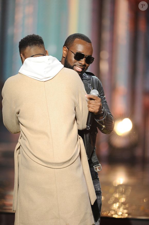 Exclusif  - Dadju et Maitre Gims - Surprises - Enregistrement de l'émission "La Chanson secrète 5", qui sera diffusée le 11 janvier 2020 sur TF1, à Paris. Le 17 décembre 2019
© Gaffiot-Perusseau / Bestimage