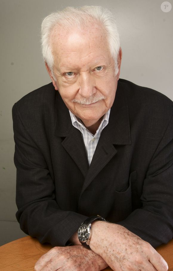 Archives - Portrait de Pierre Bellemare à Paris, le 27 mai 2010.