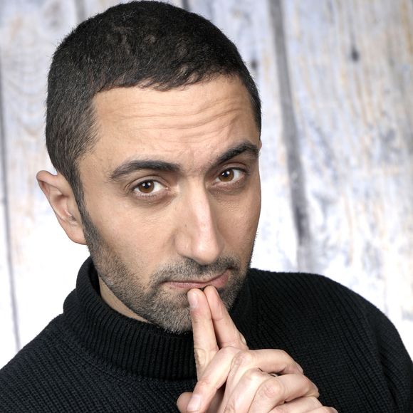 Jimmy Mohamed a publié un nouvel ouvrage aux éditions Flammarion : Je mange bien, je vais bien. 

Exclusif - Portrait de Jimmy Mohamed à Paris
© Cédric Perrin/Bestimage