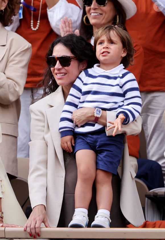 Xisca Perello et Rafael Junior - Hommage à Rafael Nadal lors des internationaux de France de tennis à Rolnd Garros le 25 mai 2025.

© Dominique Jacovides / Cyril Moreau / Bestimage