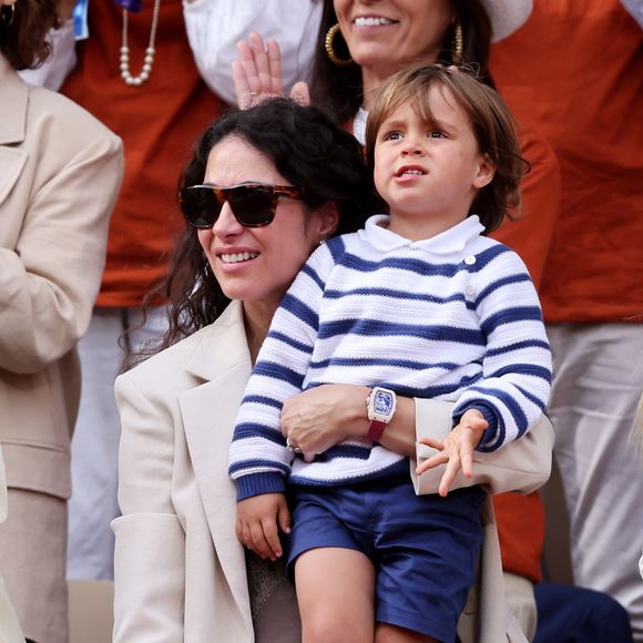 Xisca Perello et Rafael Junior - Hommage à Rafael Nadal lors des internationaux de France de tennis à Rolnd Garros le 25 mai 2025.

© Dominique Jacovides / Cyril Moreau / Bestimage