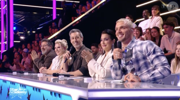 Michael Goldman et le corps professoral lors du prime du 17 janvier 2026 de la "Star Academy" sur TF1.