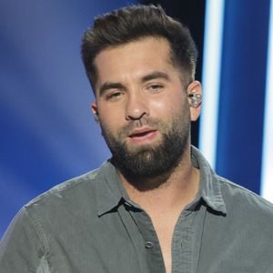 Et l'artiste semble en avoir marre d'avoir une image "lisse".

Kendji Girac - Les célébrités se mobilisent pour la 38ème édition du Téléthon dans les studios de France 2 à Paris © Coadic Guirec / Bestimage