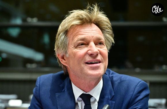 Une photo de Claude accompagnait ce message empreint de tristesse.

Audition de Laurent Delahousse, journaliste et présentateur de télévision, par la commission d'enquète "Audiovisuel public" à l'Assemblée Nationale à Paris, France, le 2 février 2026. © Christian Liewig/Bestimage