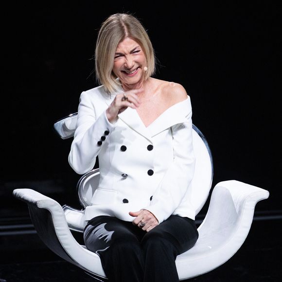 Exclusif - Michele Laroque lors de l'enregistrement de l'émission "La chanson secrète N°14", présentée par Nikos Aliagas et diffusée le 26 décembre sur TF1, à Paris le 9 décembre 2025. © Jacovides-Moreau/Bestimage